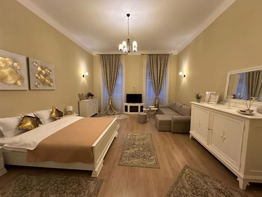Studio Montaldo Braşov Esterno foto